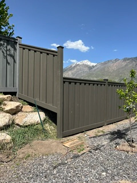 Mountain-side Trex privacy installed at a Utah property